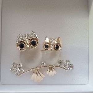 Caromay Owl Family Champagne Gold Brooch (TO184)